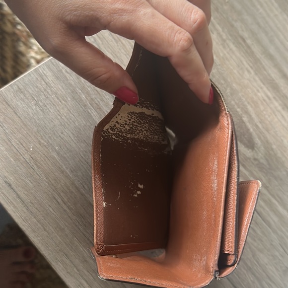 Authentic Louis Vuitton Monogram Canvas Elise Wallet - Picture 7 of 8